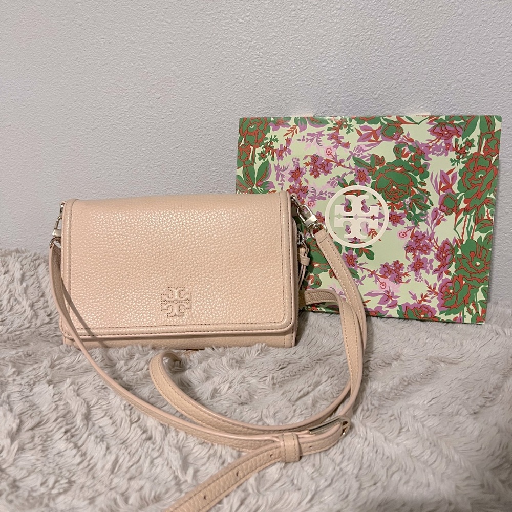 Tory Burch Thea Flat Wallet Cross Body